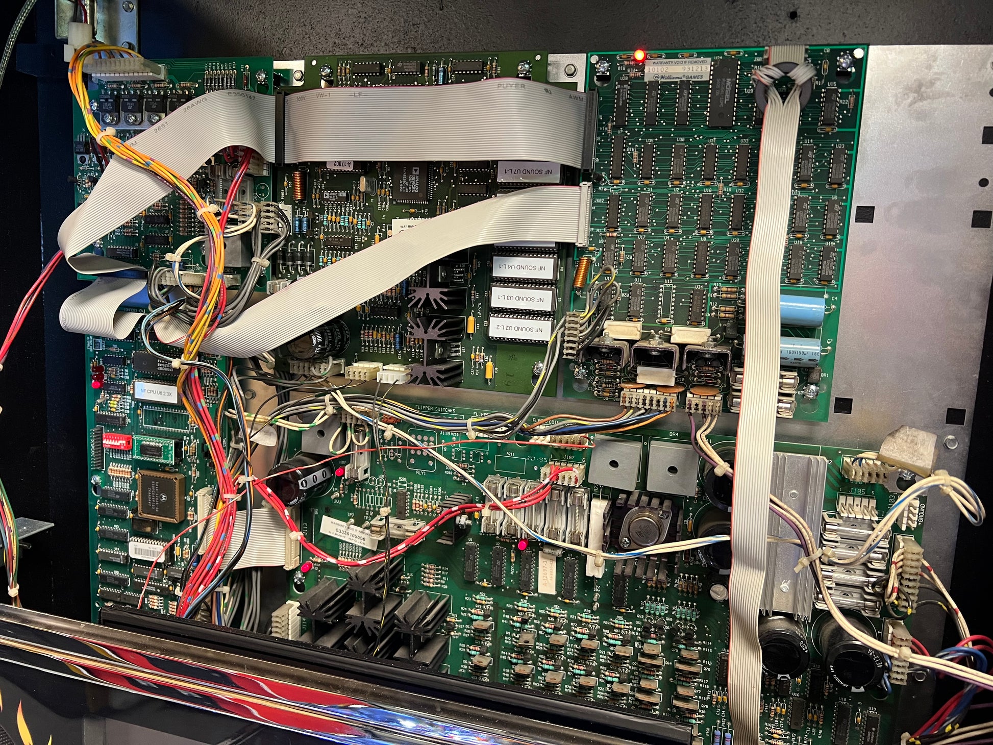 NO FEAR - HRA CHROME EDITION - 1995 Williams Pinball Machine - OVER-RESTORED - NEW CAB - NOS CLEARED PLAYFIELD - SUPER FUN GAME! WORKS 100%