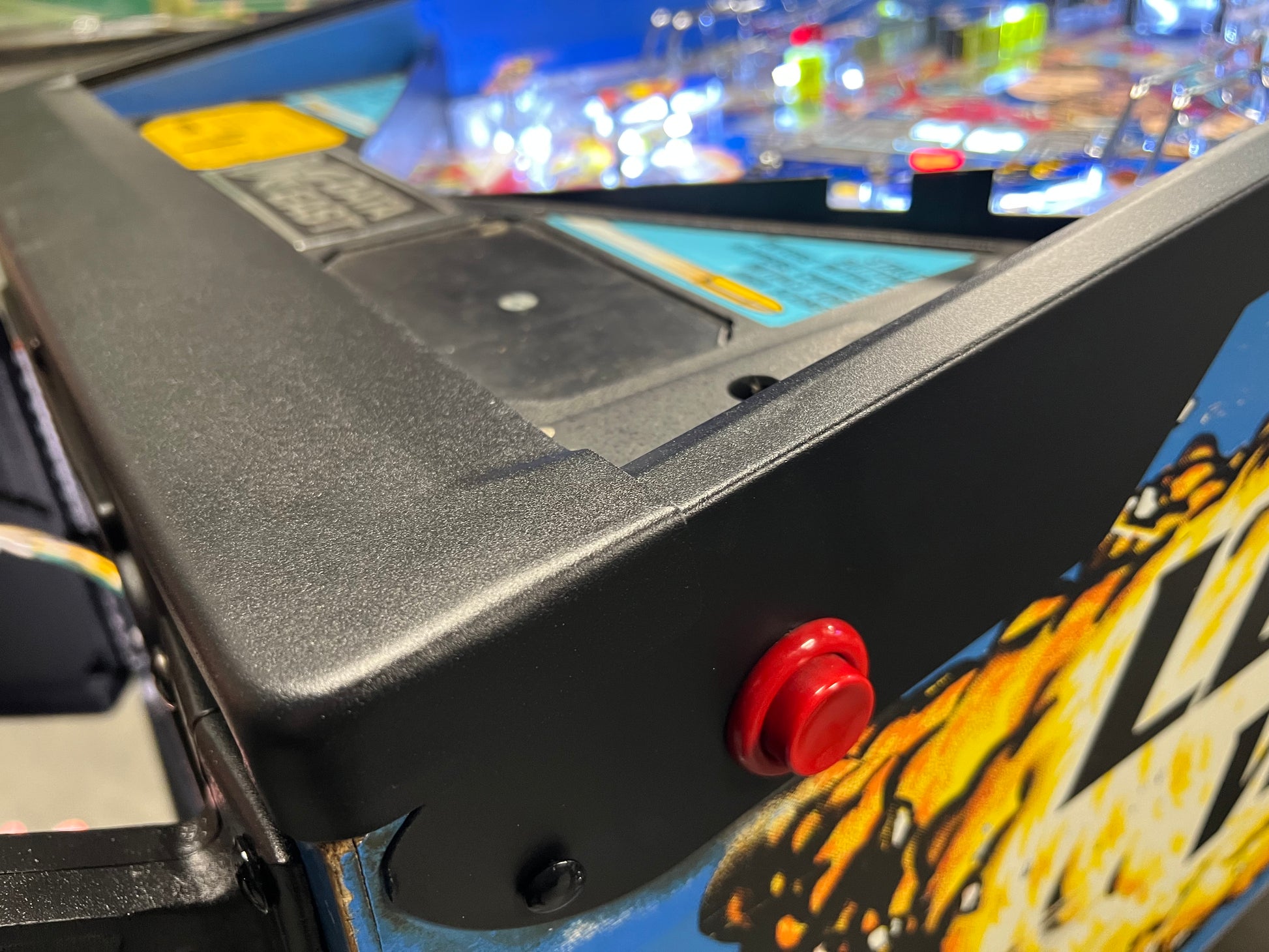 LETHAL WEAPON 3 - 1992 Data East Pinball Machine - Great Game - WORKING ALL THE WAY!