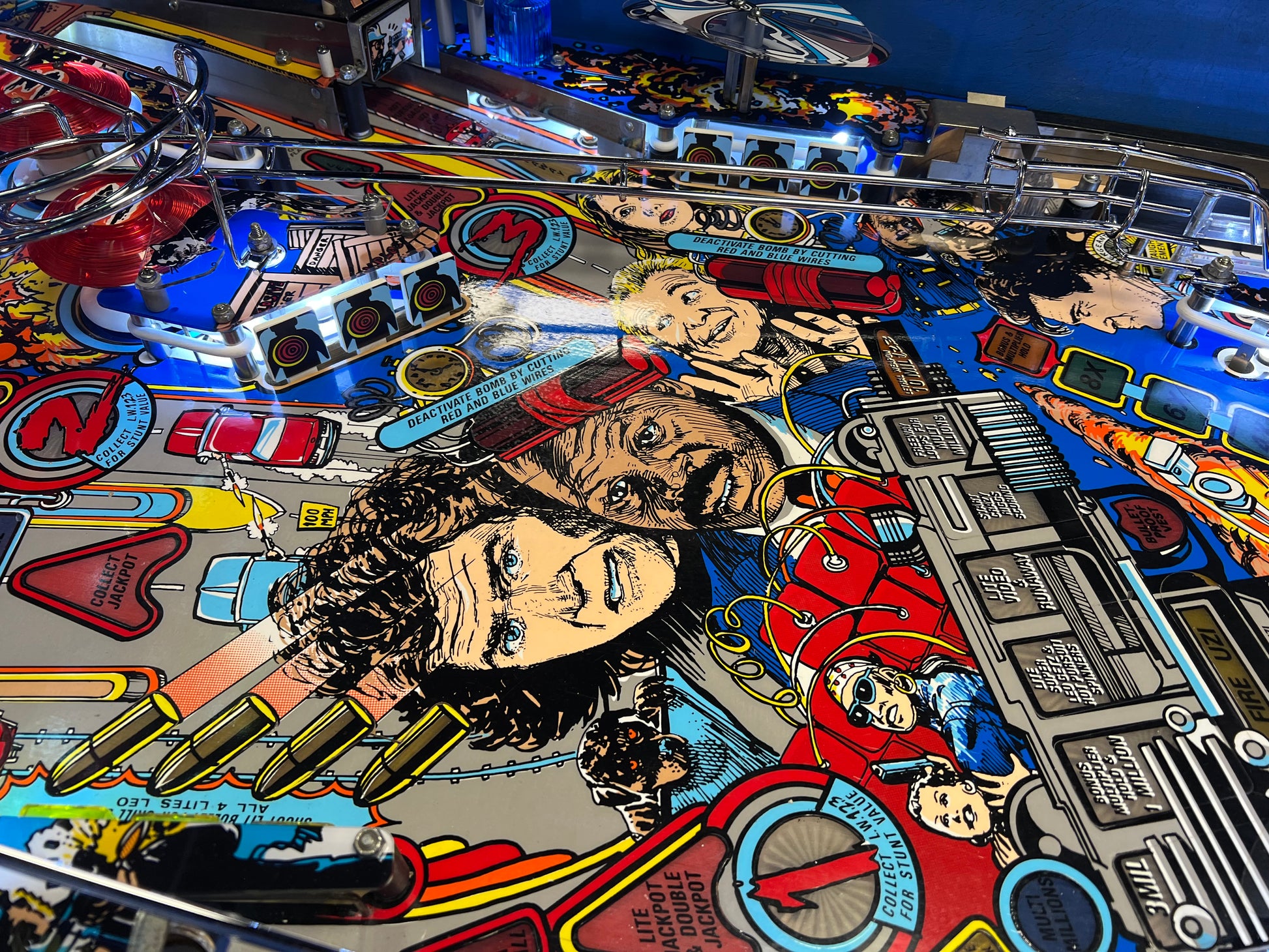 LETHAL WEAPON 3 - 1992 Data East Pinball Machine - Great Game - WORKING ALL THE WAY!