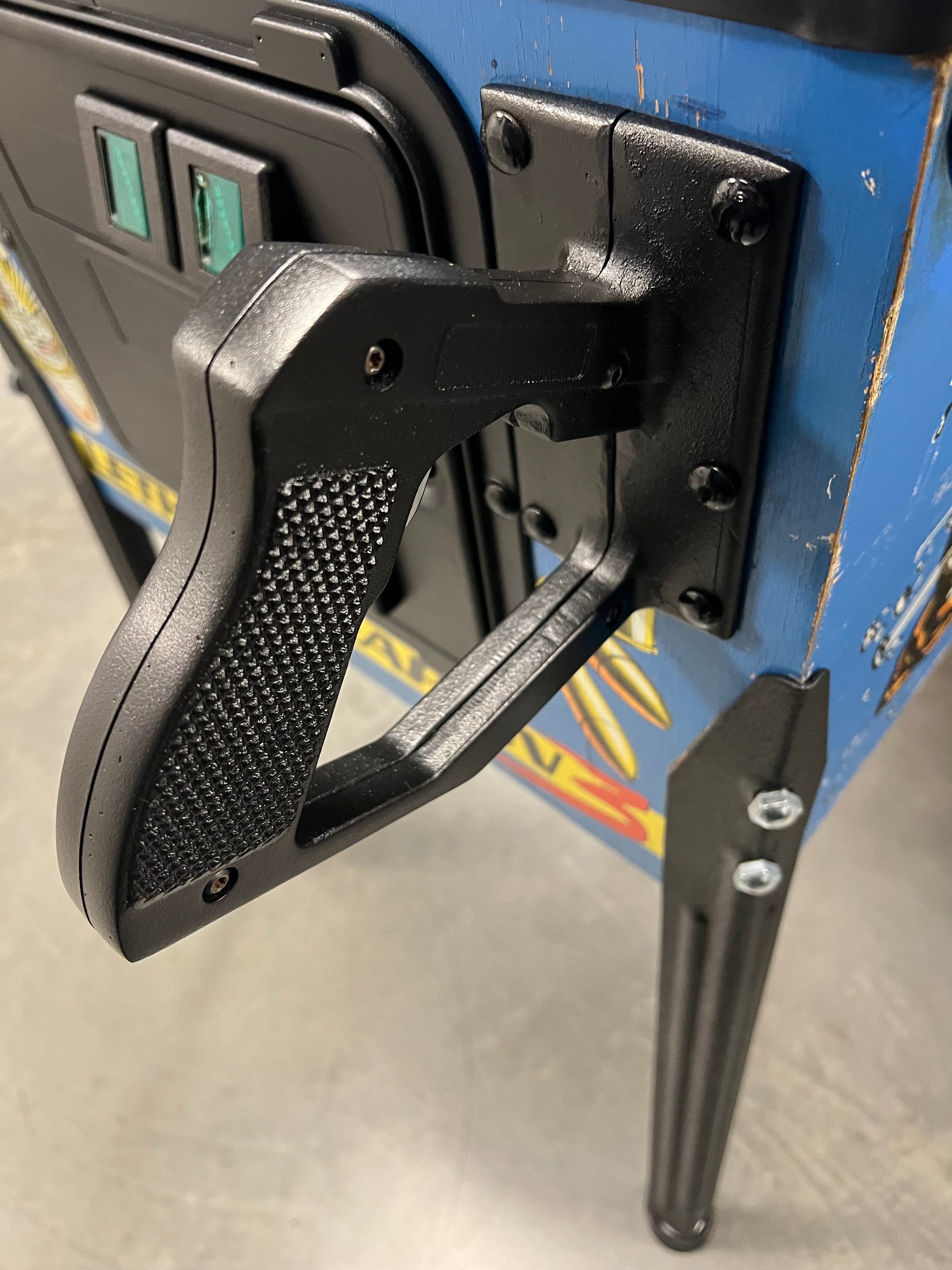 LETHAL WEAPON 3 - 1992 Data East Pinball Machine - Great Game - WORKING ALL THE WAY!