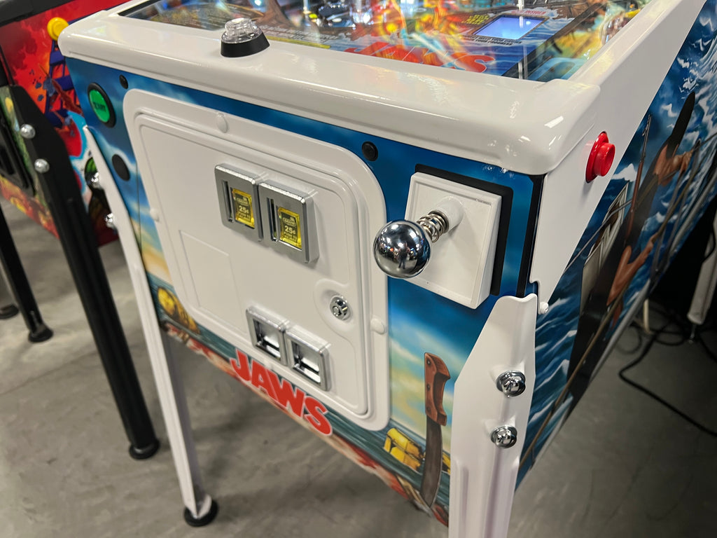 JAWS PREMIUM - 2026 Stern Pinball Machine - WORKS 100% - Brand New - INSIDER CONNECTED