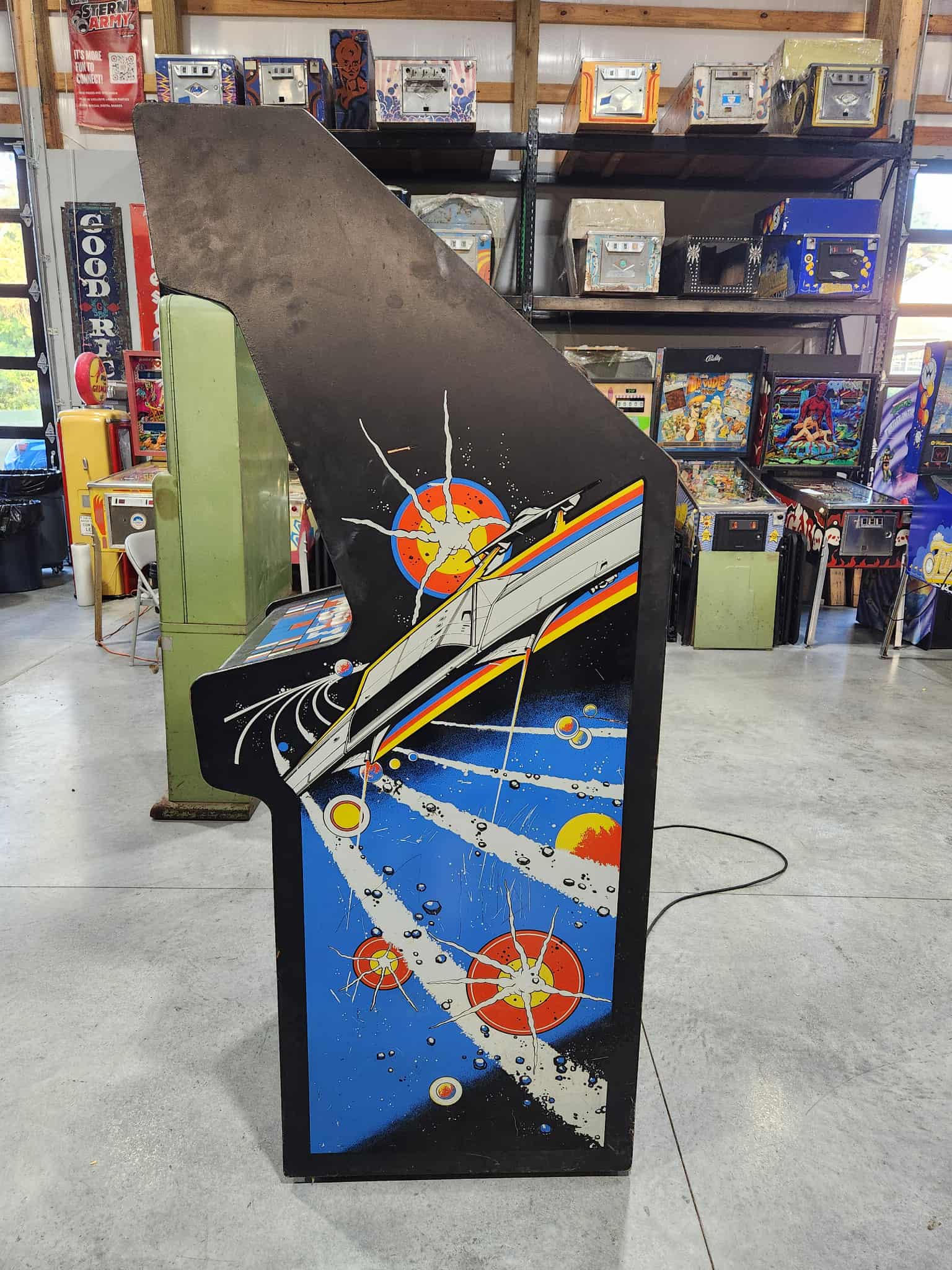 ASTEROIDS - Original Atari Vector Arcade Game - Works 100% - The Classic Everyone Loves!